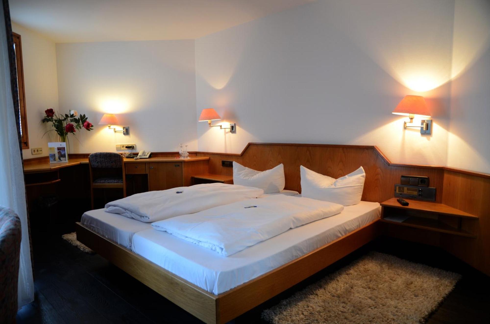 Hotel Mohren 오치센하우젠 외부 사진