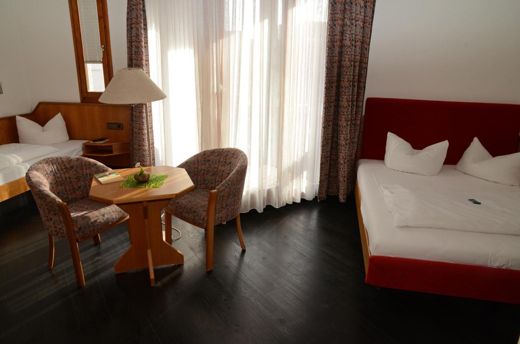 Hotel Mohren 오치센하우젠 외부 사진